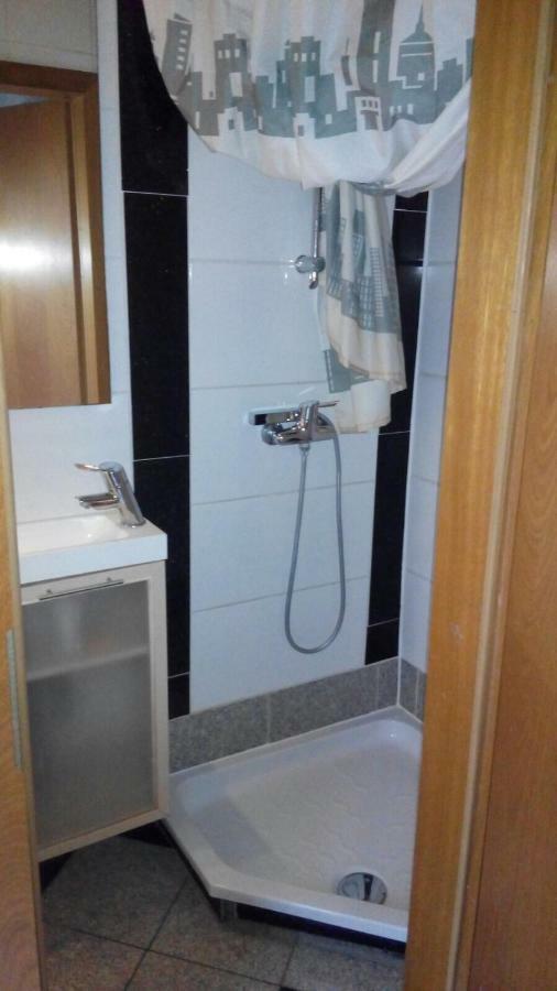 Room Agency Zentrum Hannover Bagian luar foto